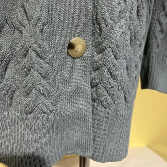 Vince Aran Cable Knit Womens Cardigan Sweater Size M Buttons Blue Long Sleeves - Picture 5 of 13